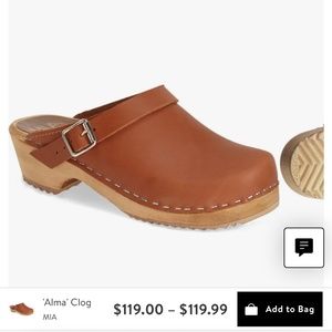 MIA alma buckle clogs